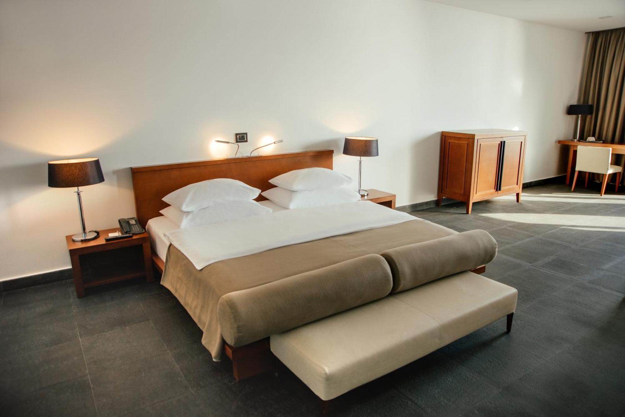 Avala Resort & Villas Budva Bagian luar foto