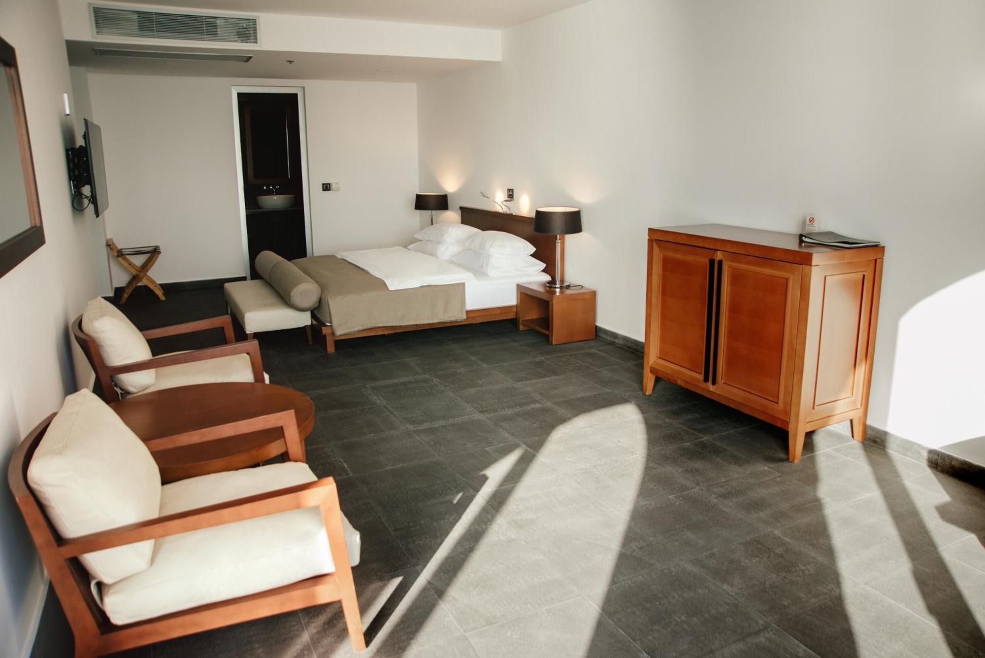 Avala Resort & Villas Budva Bagian luar foto